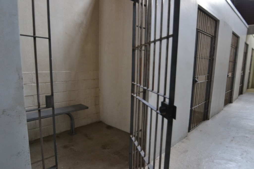 Jail-Cell-Los-Angeles-Filming-Location - Herald Examiner Los Angeles ...